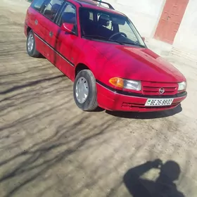 Opel Vectra 1992