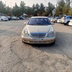 Mercedes-Benz S-Class 2002