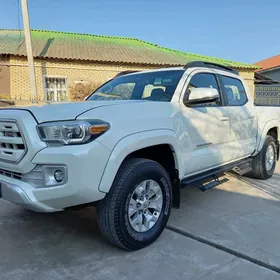 Toyota Tacoma 2016