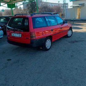 Opel Astra 1998