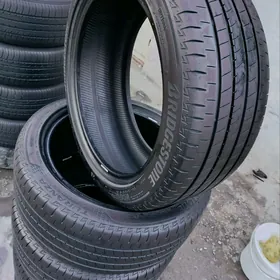 Bridgestone 235 45 18 Teker