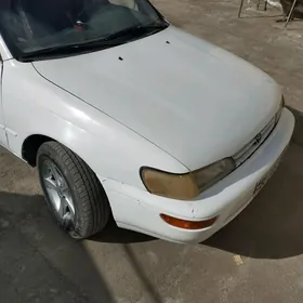 Toyota Corolla 1995