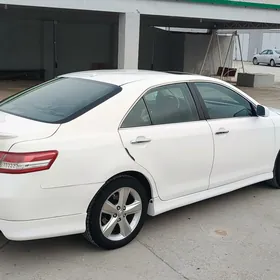 Toyota Camry 2010