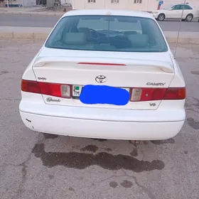 Toyota Camry 1999