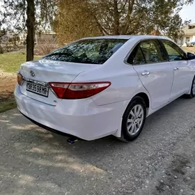 Toyota Camry 2016