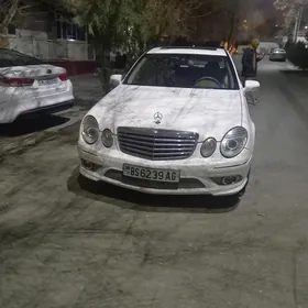 Mercedes-Benz E350 2009