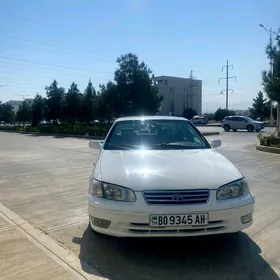 Toyota Camry 1999