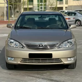 Toyota Camry 2004