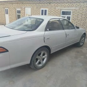 Toyota Mark II 1995