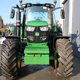 John Deere 2023