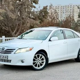 Toyota Camry 2010