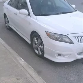 Toyota Camry 2010