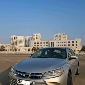 Toyota Camry 2016