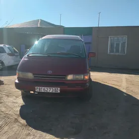 Toyota Previa 1992