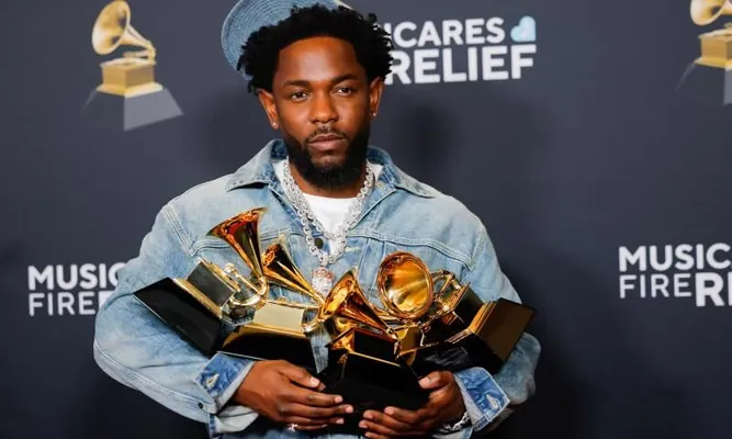 Beýonse we Kendrik Lamar «Gremmi-2025-iň» baş baýraklaryny aldylar