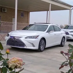 Lexus ES 350 2020