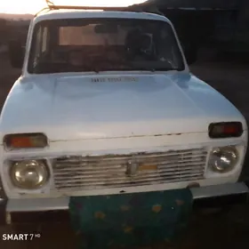 Lada Niva 1989