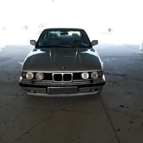 BMW 525 1992