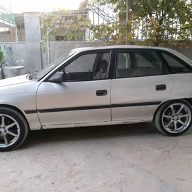 Opel Astra 1993