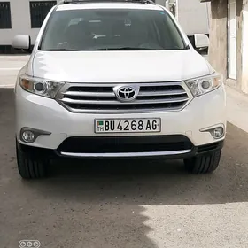 Toyota Highlander 2011