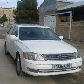 Toyota Avalon 2003