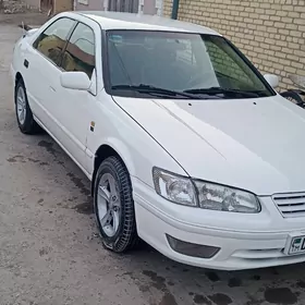 Toyota Camry 1997