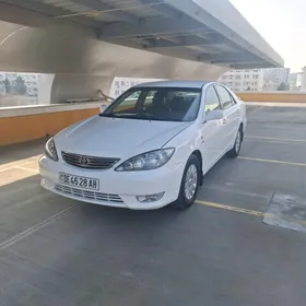 Toyota Camry 2005