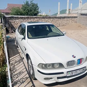 BMW E39 2002