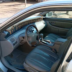 Toyota Avalon 2000