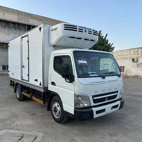 Mitsubishi Canter 2024