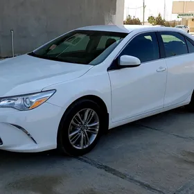 Toyota Camry 2017