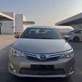 Toyota Camry 2013