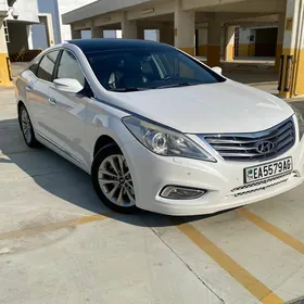 Hyundai Grandeur 2012