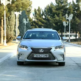 Lexus ES 350 2016