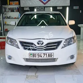 Toyota Camry 2010