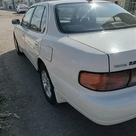 Toyota Camry 1993