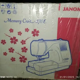 JANOME 370E;