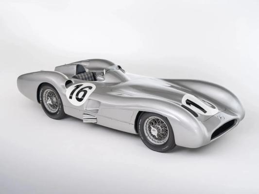 Редкий гоночный Mercedes-Benz W196 Streamliner продали на аукционе за €51 млн - img 2