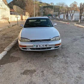 Toyota Camry 1992