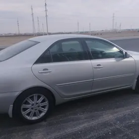 Toyota Camry 2005