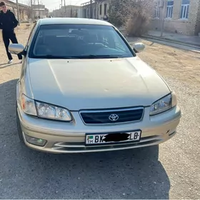 Toyota Camry 1997