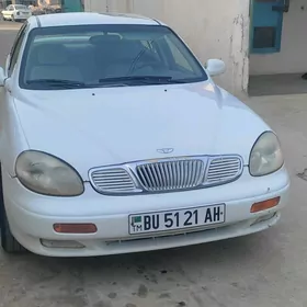 Daewoo Leganza 2002