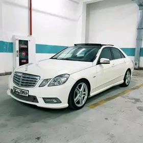 Mercedes-Benz E350 2011