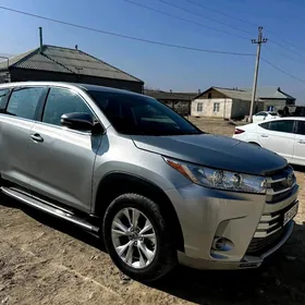 Toyota Highlander 2019