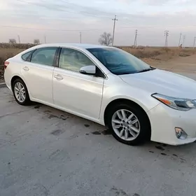 Toyota Avalon 2013