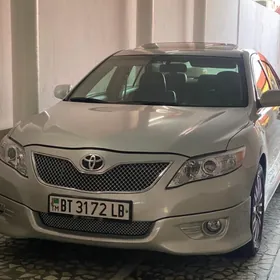 Toyota Camry 2010