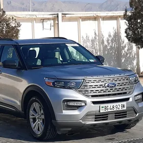 Ford Explorer 2022