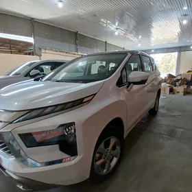 Mitsubishi Xpander 2023