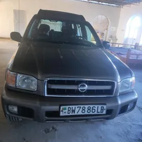 Nissan Pathfinder 2001