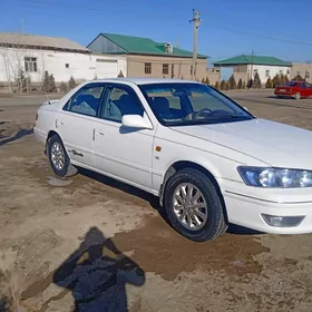 Toyota Camry 2001